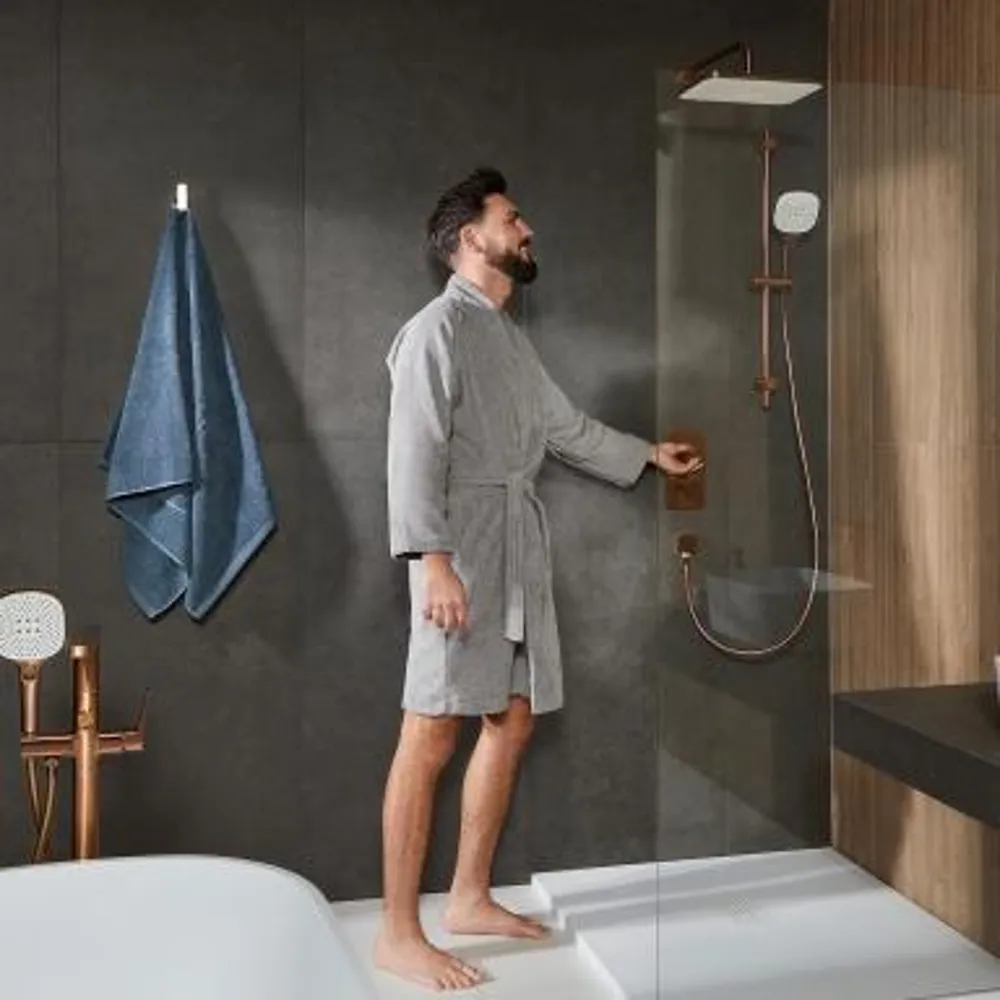 Malaga Concealed Rainshower Set with Sliding Rail - Image 8