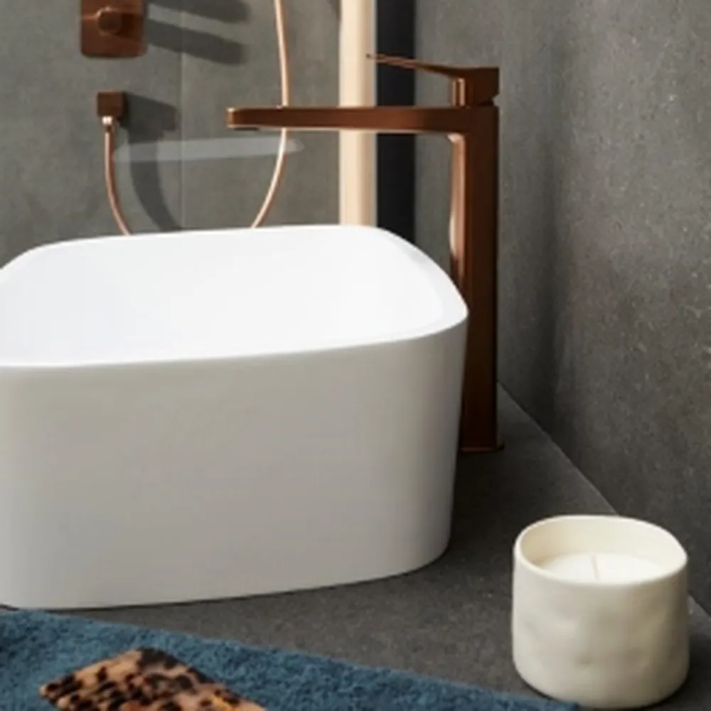 Malaga Standing Countertop Washbasin Mixer + Click Clack Drain - Image 7