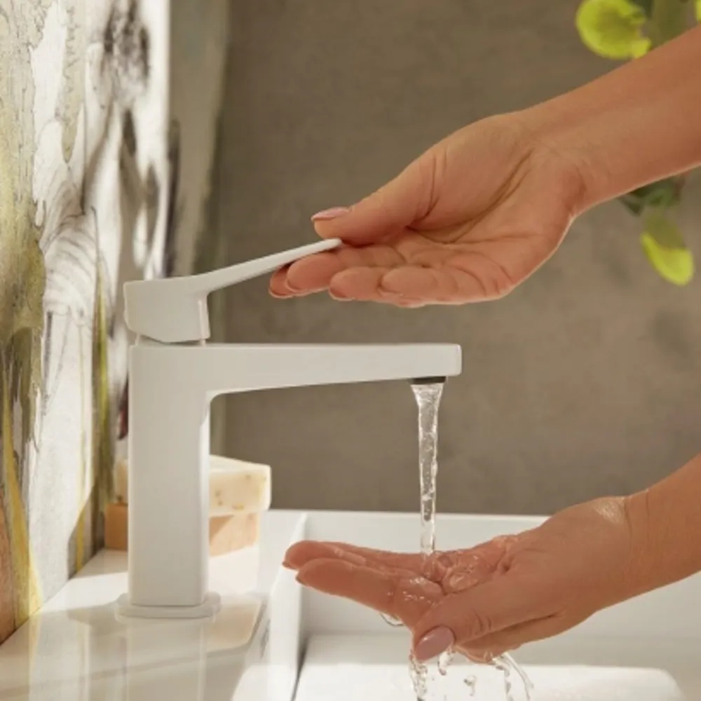 Malaga Standing Washbasin Mixer + Click Clack Drain - Image 5