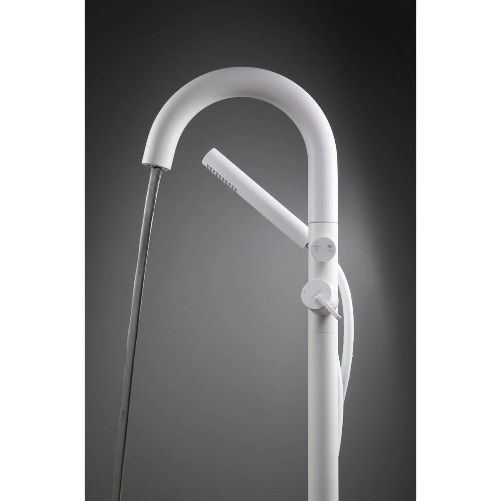 Silia Bath mixer, freestanding, with shower set - Image 14