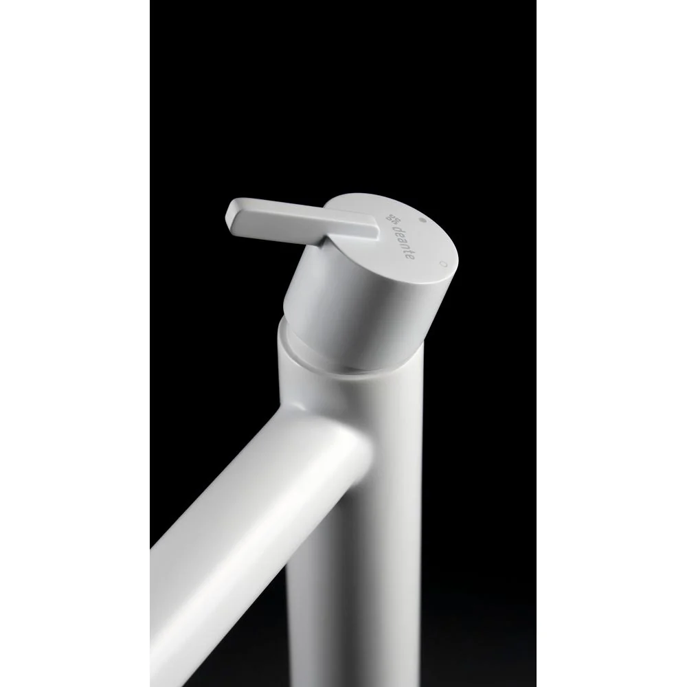 Silia Washbasin tap, tall - Image 4